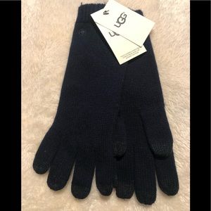 UGG Smart Gloves